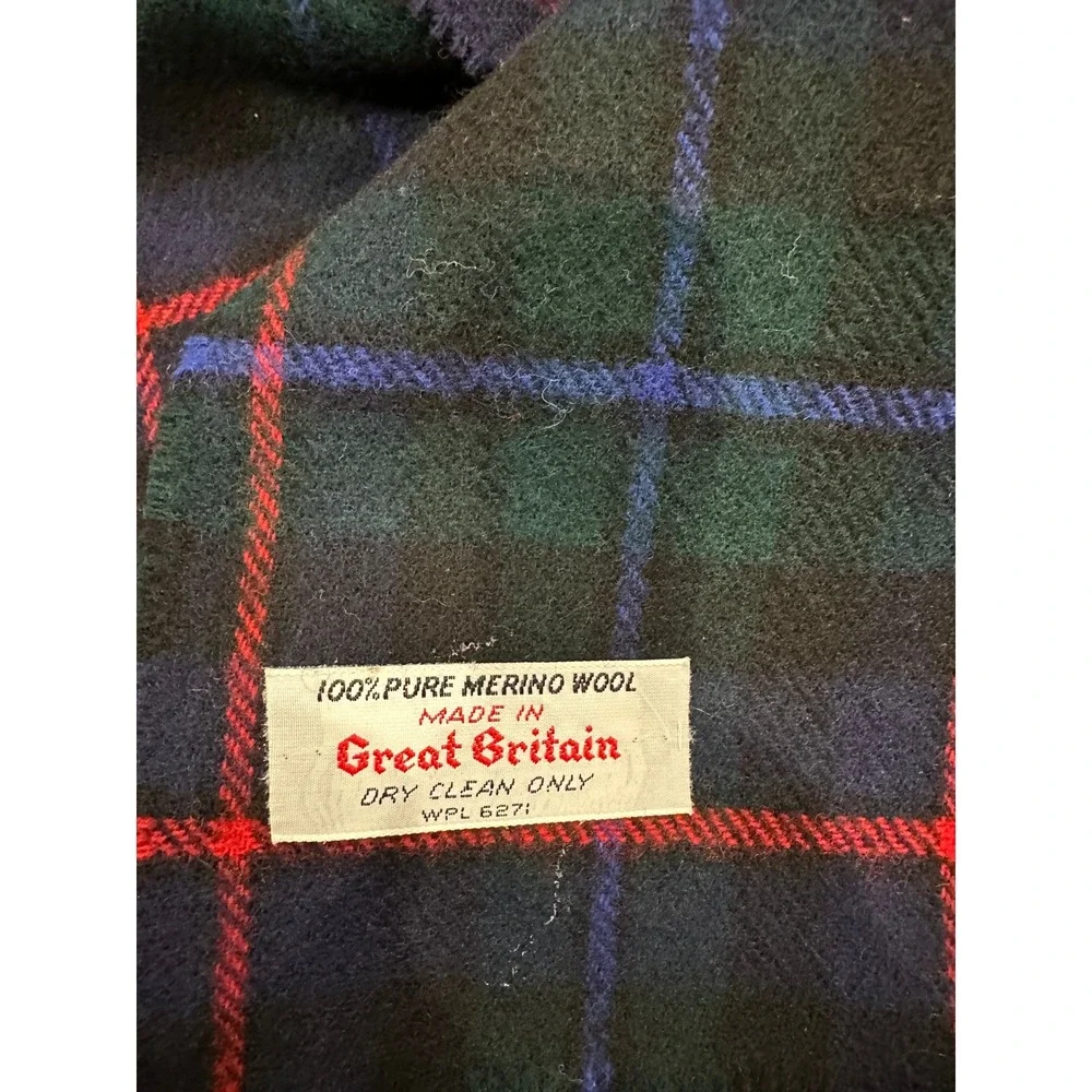 Vintage 100% Merino Wool Plaid Scarf Made in Great Britain Navy Green Red Tartan